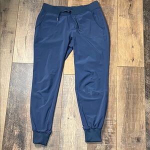 Athleta Women’s Blue Joggers Size 4